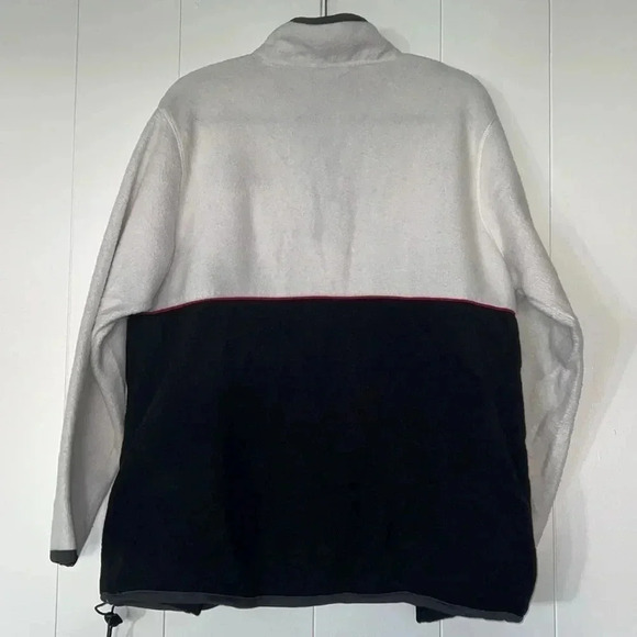 Pooh 100 Acre Collection Tigger Splendiferous Fleece Pullover G17 - Picture 2 of 6